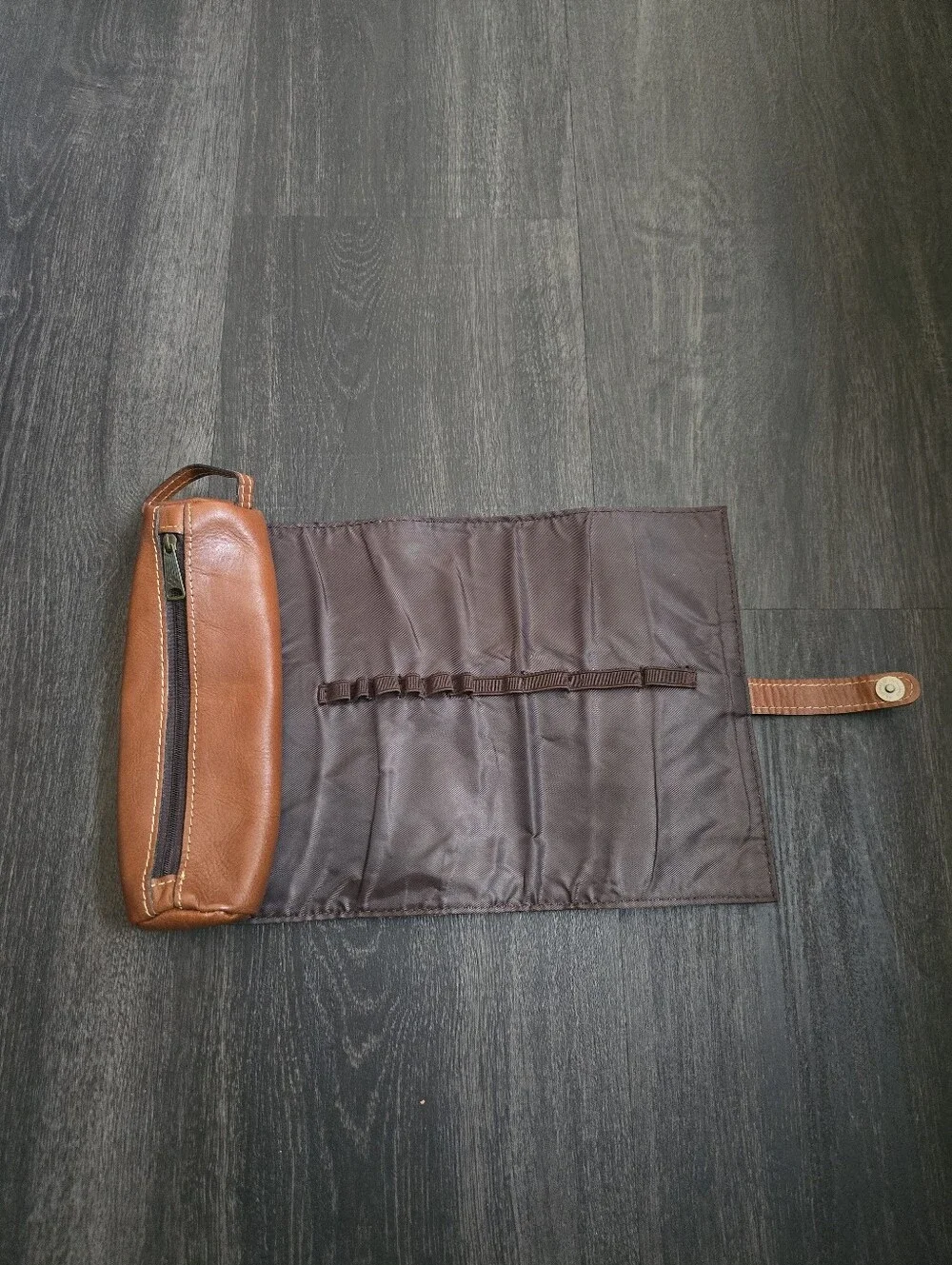 Tooled Leather Makeup Brush Roll Organizer Cognac Brown Barrel Zip Travel Case
